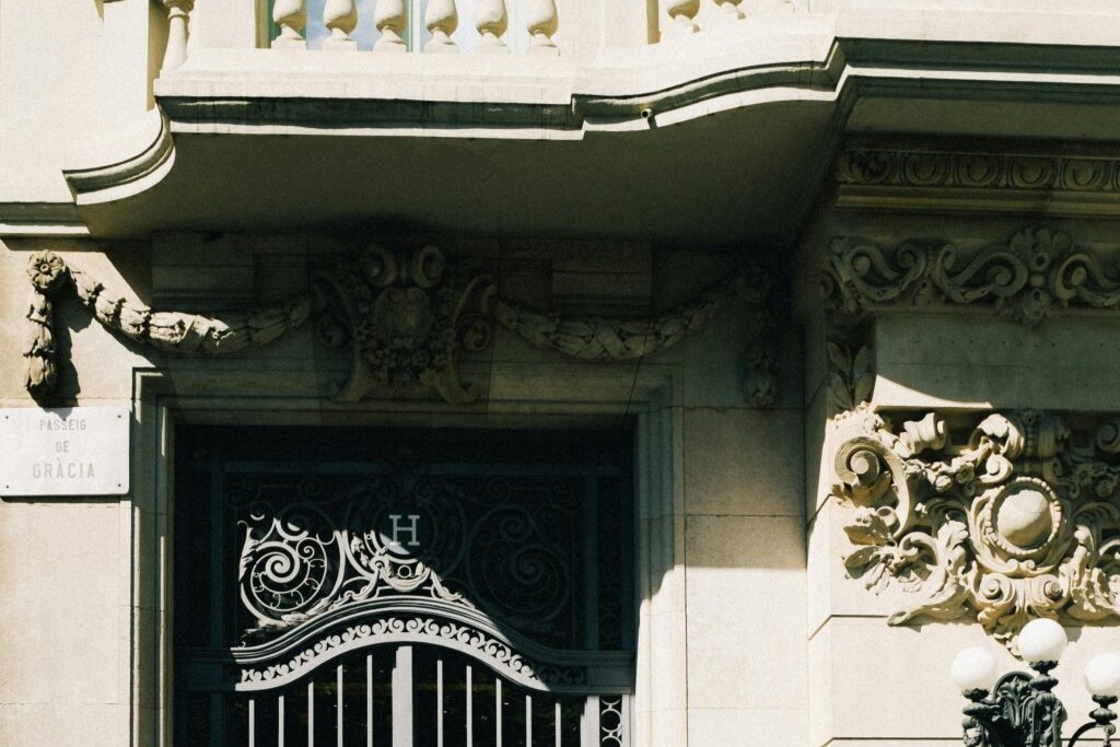 Find  your ideal neigborhood in barcelona