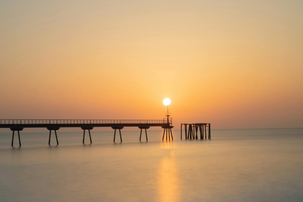 El Pont del Petroli in Badalona, a structure that extends into the see